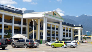 Außenansicht der Universidad Tecnológica de Honduras (UTH)